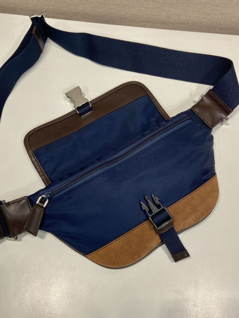 Pra*a waist chest packs